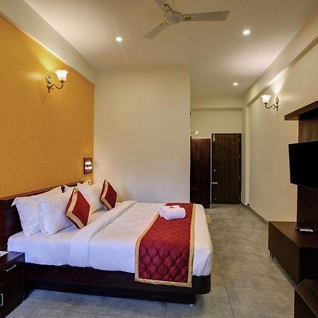 Gokulam Grand Resort & Spa, Coorg Kushālnagar Dış mekan fotoğraf