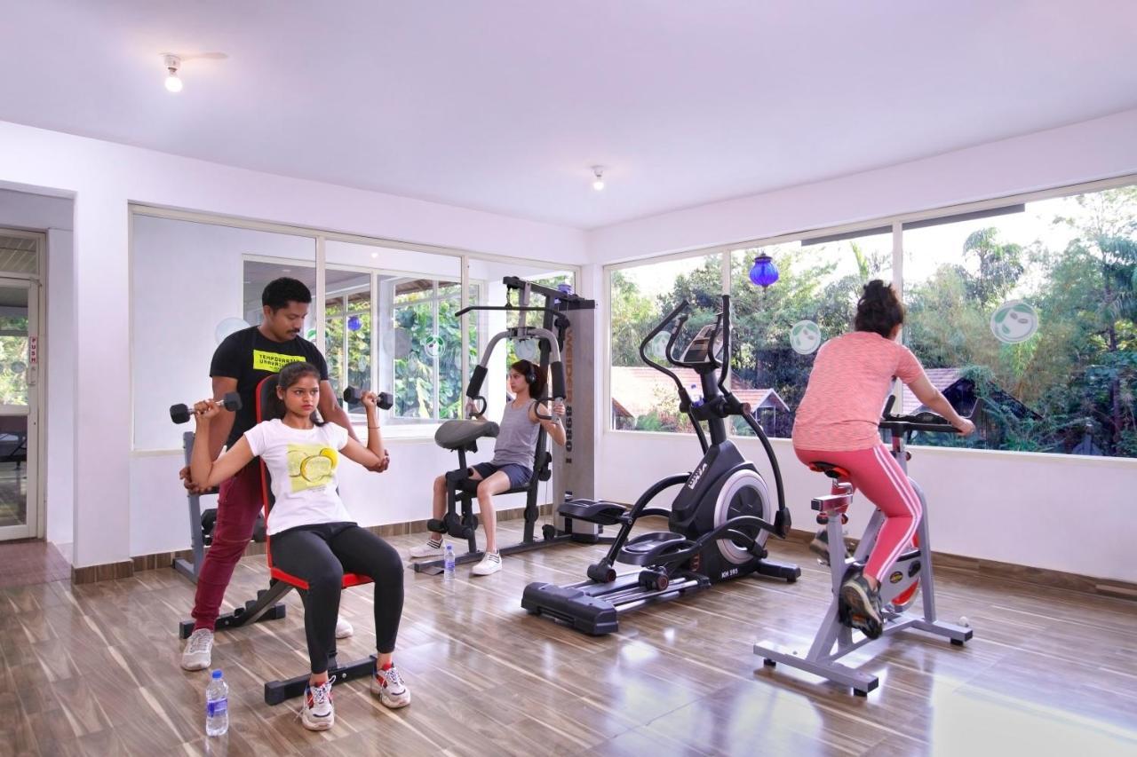 Gokulam Grand Resort & Spa, Coorg Kushālnagar Dış mekan fotoğraf