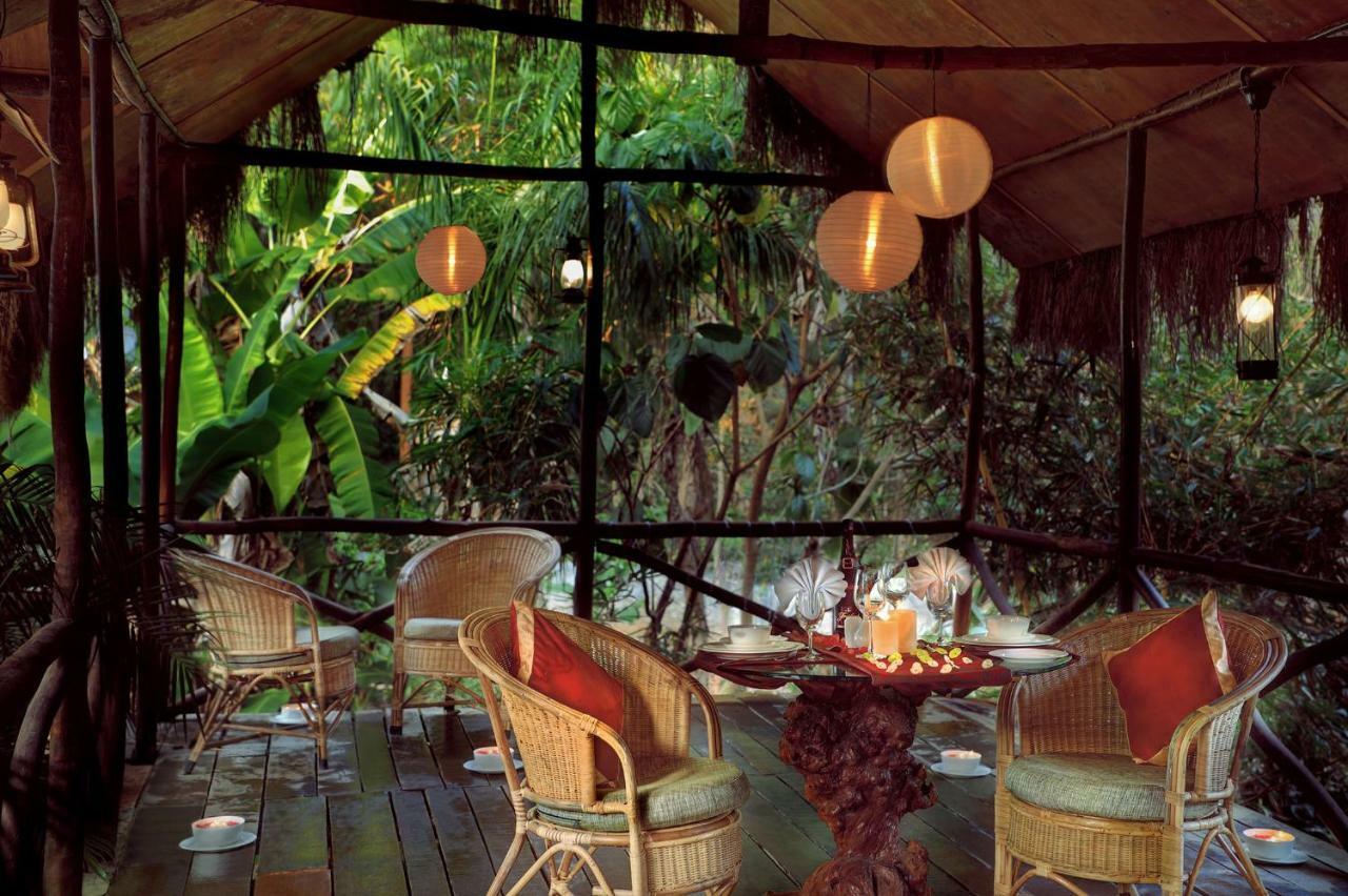 Gokulam Grand Resort & Spa, Coorg Kushālnagar Dış mekan fotoğraf