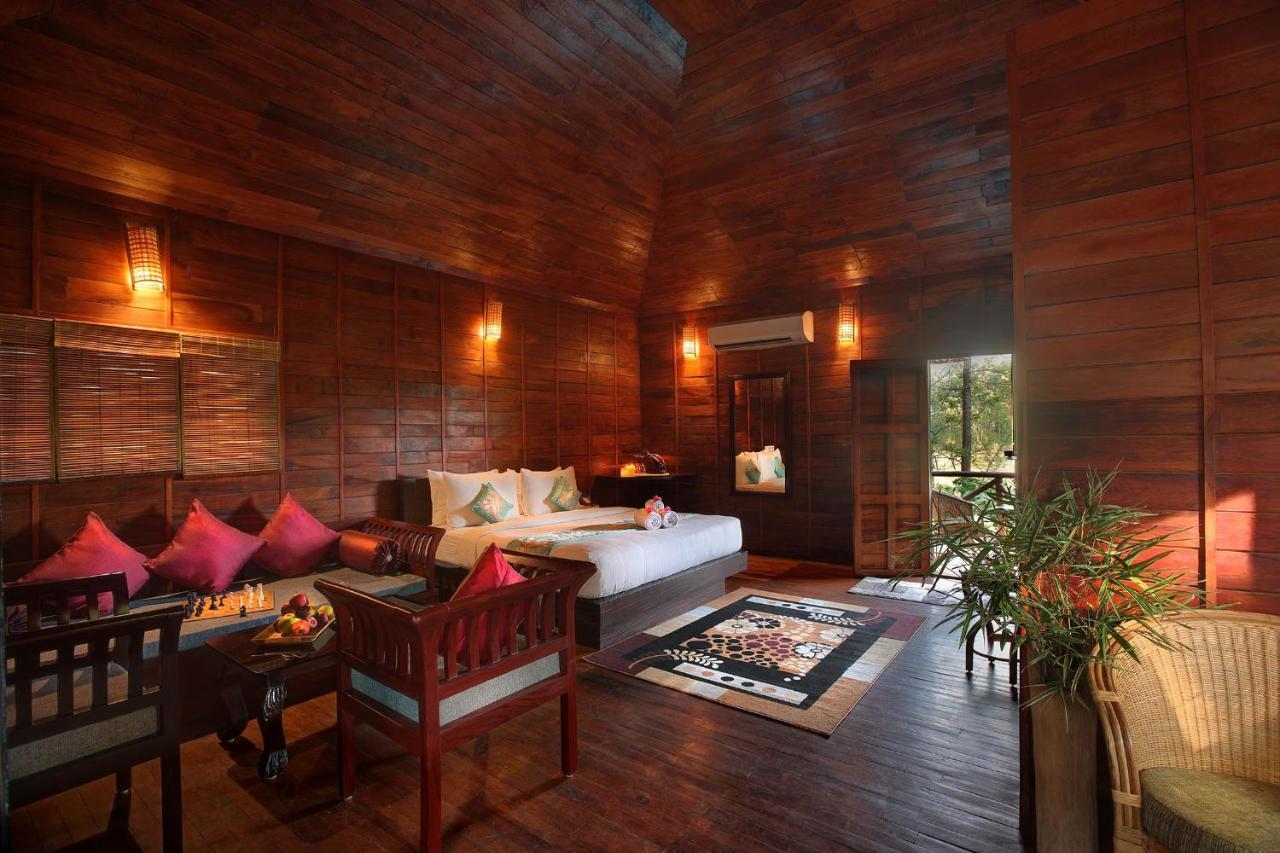 Gokulam Grand Resort & Spa, Coorg Kushālnagar Dış mekan fotoğraf