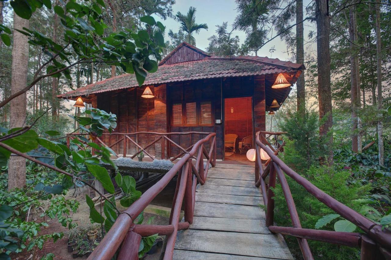 Gokulam Grand Resort & Spa, Coorg Kushālnagar Dış mekan fotoğraf