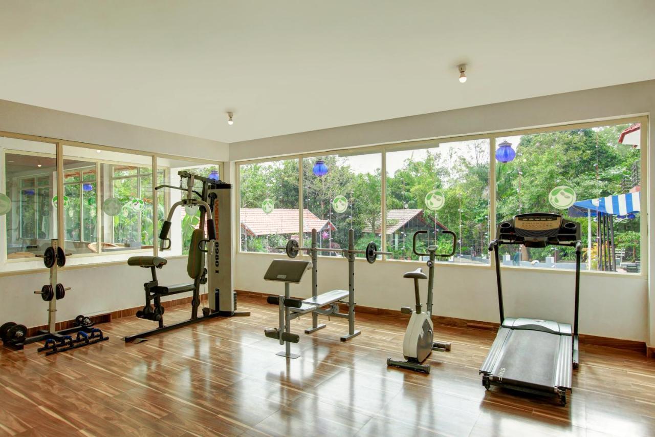 Gokulam Grand Resort & Spa, Coorg Kushālnagar Dış mekan fotoğraf