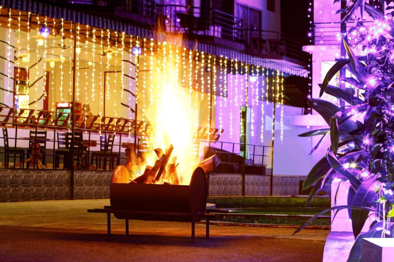 Gokulam Grand Resort & Spa, Coorg Kushālnagar Dış mekan fotoğraf
